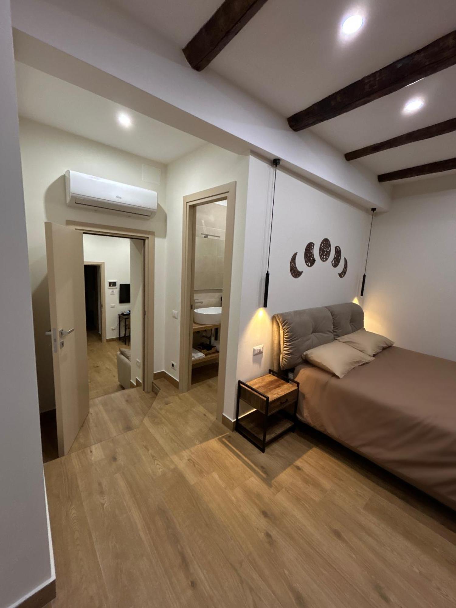 Somnia Luxury Rooms Neapel Exterior foto